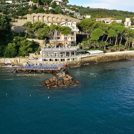 Hotel Arc En Ciel Diano Marina Kültér fotó