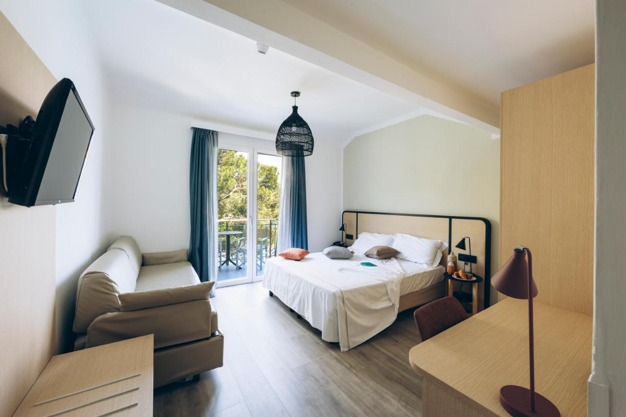 Hotel Arc En Ciel Diano Marina Kültér fotó