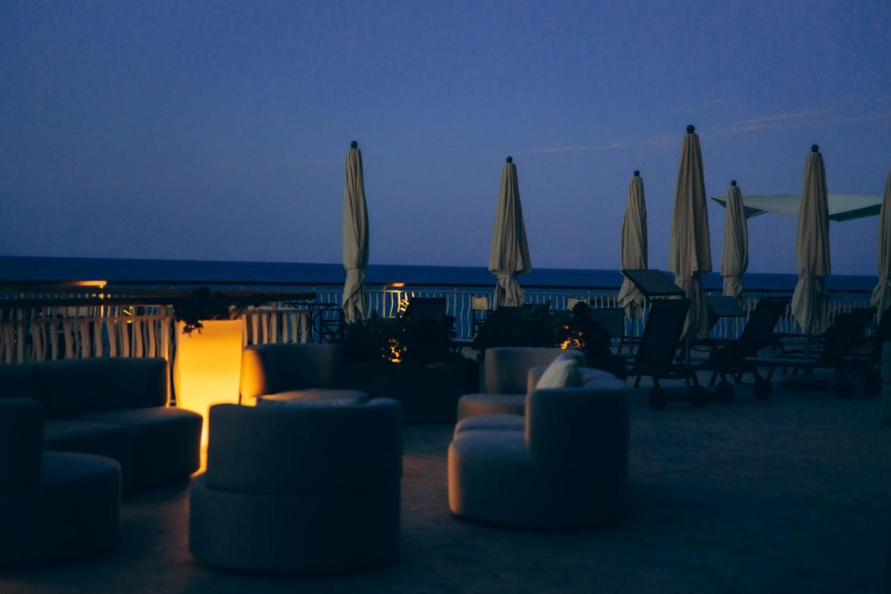 Hotel Arc En Ciel Diano Marina Kültér fotó