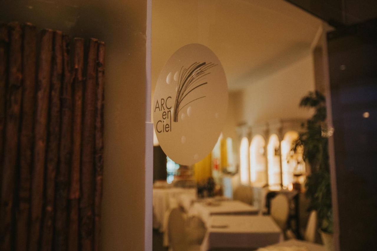 Hotel Arc En Ciel Diano Marina Kültér fotó