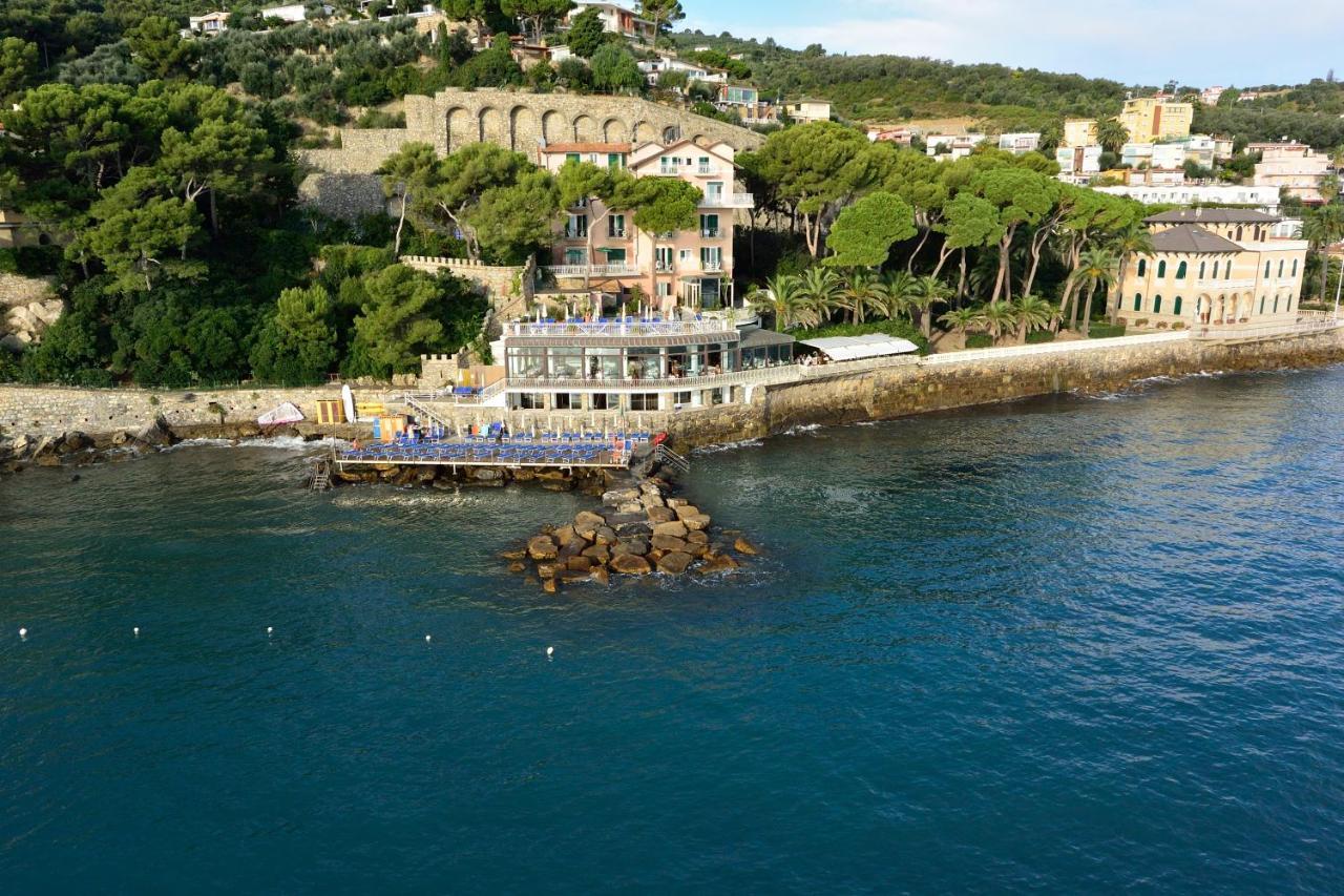 Hotel Arc En Ciel Diano Marina Kültér fotó